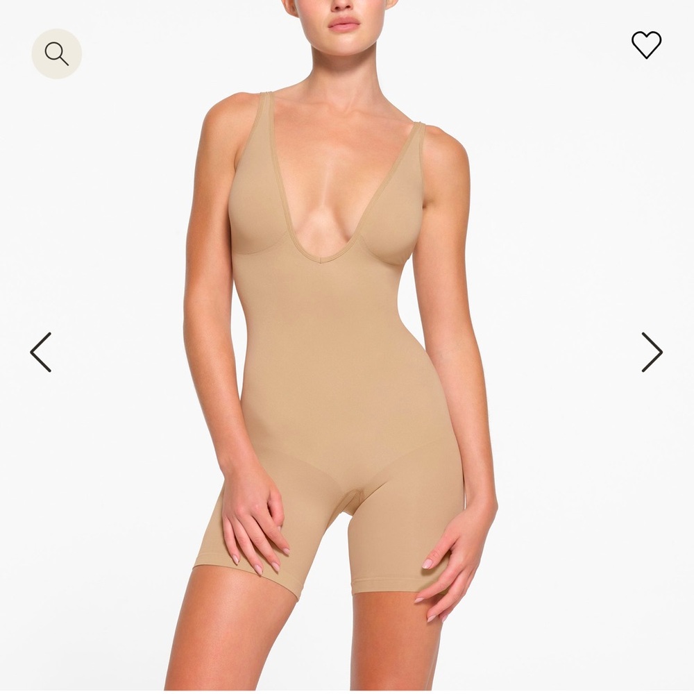 SKIMS Plunge Bodysuit